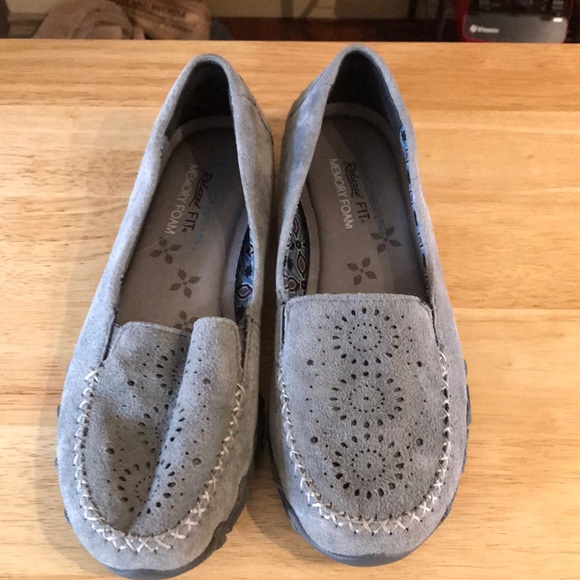 Skechers Shoes - Skechers suede flats